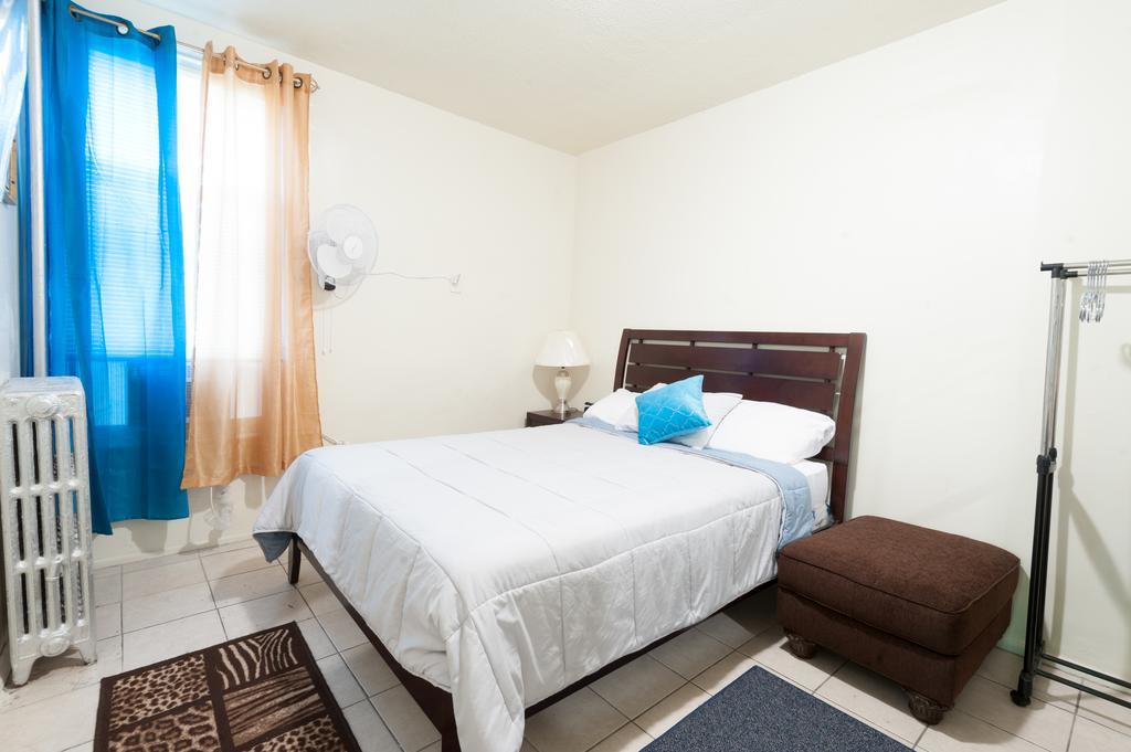 Studio And 1 Bedroom Apartments - Bronx New York Exterior photo